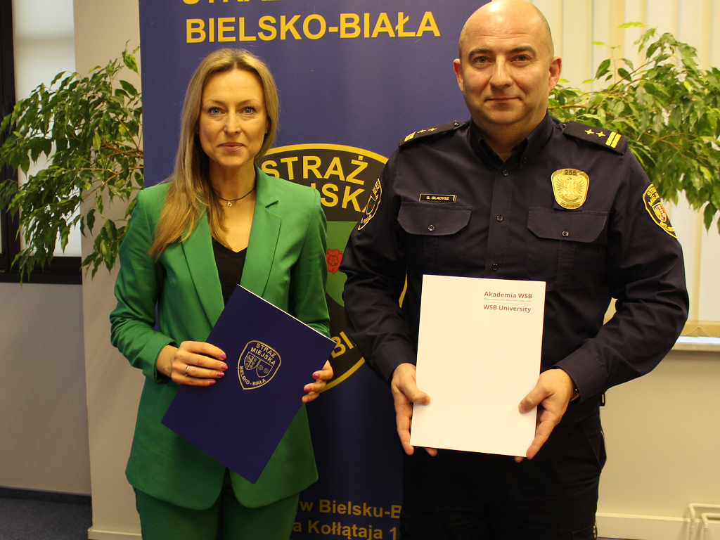 foto:  Straż Miejska w Bielsku-Białej zawarła porozumienie z Akademią WSB