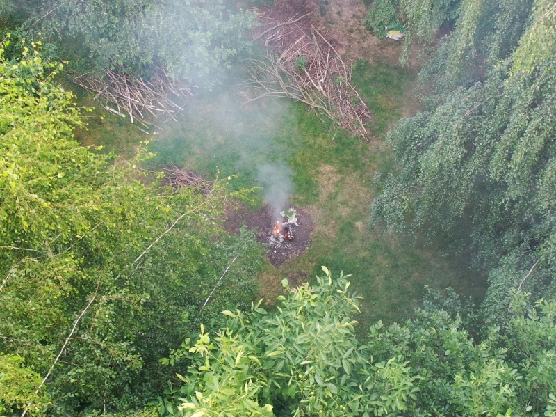foto:  Straż Miejska z pomocą drona namierzyła miejsca spalania odpadów