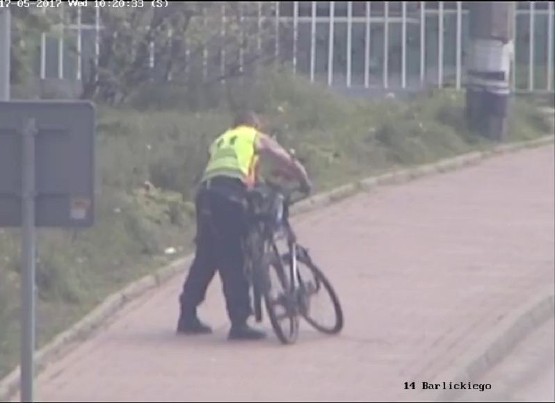 foto:  Ujawniono kradzież rowerów.